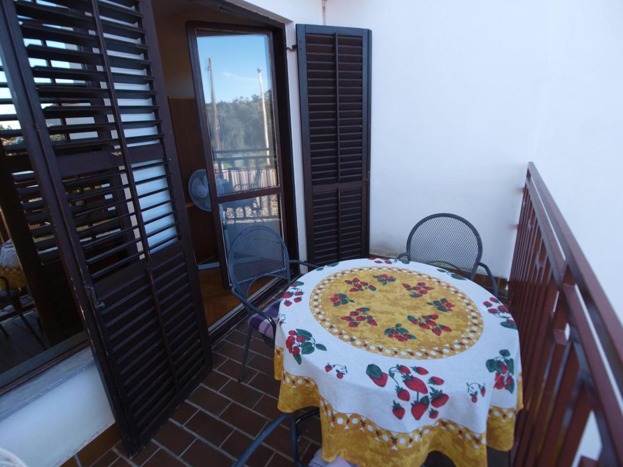 Apartments Emil 769 Fazana Exterior photo