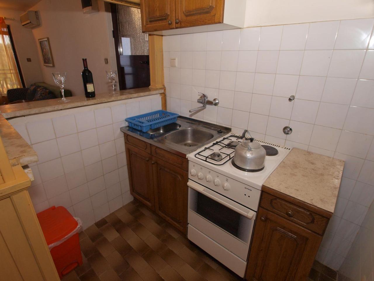 Apartments Emil 769 Fazana Exterior photo